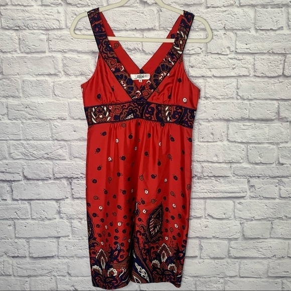 Tibi Silk Paisley Print V-Neckline Sleeveless Dress - Picture 5 of 16